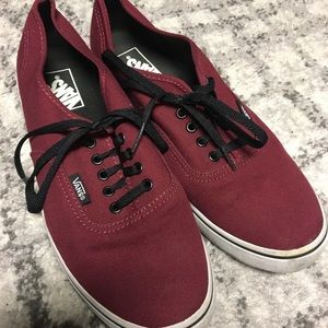 maroon vans!